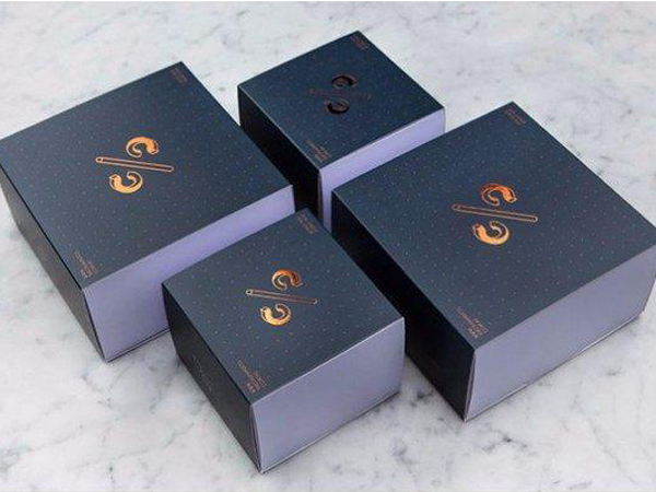 科技產(chǎn)品包裝設(shè)計可通過包裝提高自身價值